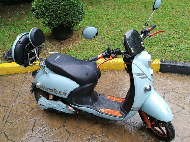 愛(ài)瑪電動(dòng)車成功定制信恒輝電動(dòng)車控制器盒